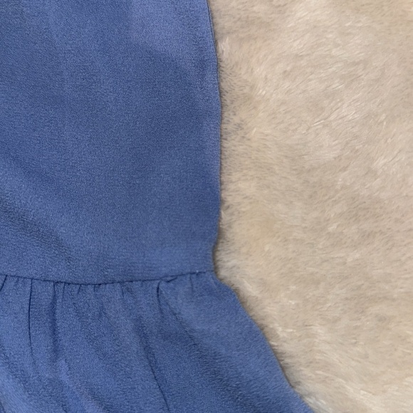 LOFT light blue flowy button down - Picture 4 of 5